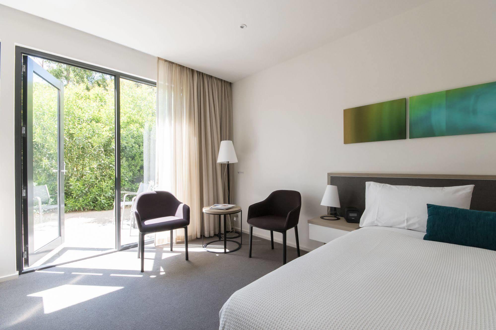 Quarters At Hotel 4*